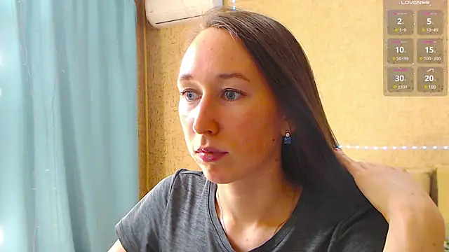 Snapshot of --Model--2 chatting on 03.22.25 --Model--2 online show from 03.22.25