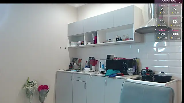 Snapshot of --Model--2 chatting on 09.26.25 --Model--2 online show from 09.26.25