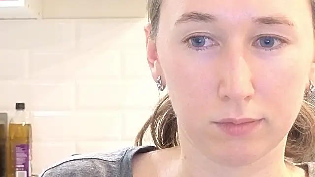 Snapshot of --Model--2 chatting on 10.25.25 --Model--2 online show from 10.25.25