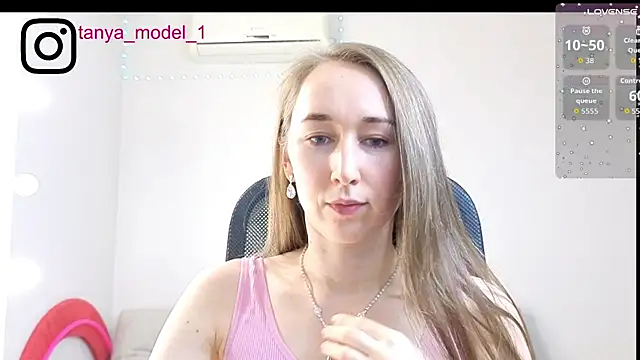 --Model--2 online show from 11.29.25