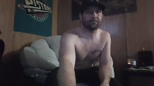 Snapshot of Edward_LongCock chatting on 11.14.25 Edward LongCock online show from 11.14.25