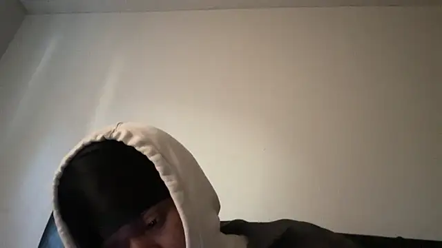 Snapshot of tokenkingtn chatting on 11.18.25 tokenkingtn online show from 11.18.25