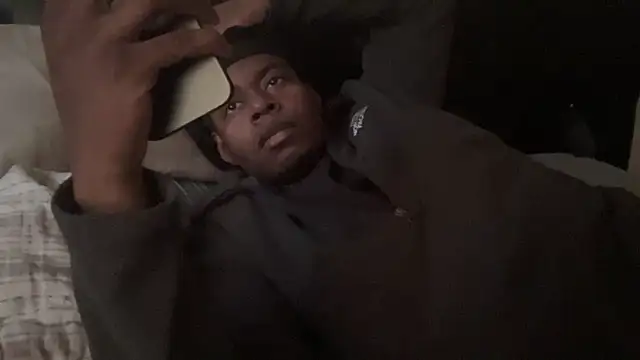 Snapshot of tokenkingtn chatting on 11.19.25 tokenkingtn online show from 11.19.25