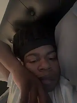 Snapshot of tokenkingtn chatting on 12.14.25 tokenkingtn online show from 12.14.25