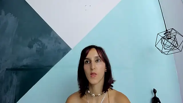 Ambar Roux  online show from 01.07.25