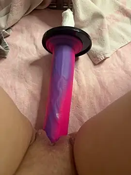 luisa1 online show from 11.15.25