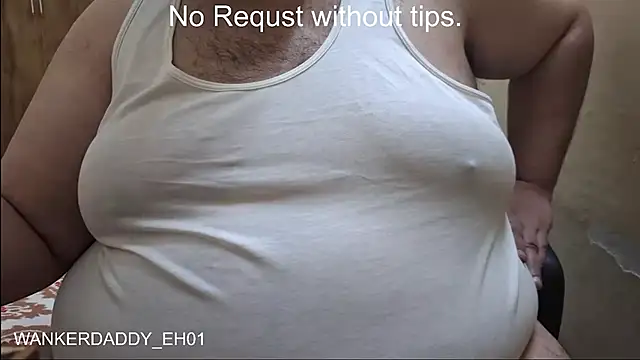 Snapshot of WANKERDADDY_EH01 chatting on 12.06.24 WANKERDADDY EH01 online show from 12.06.24