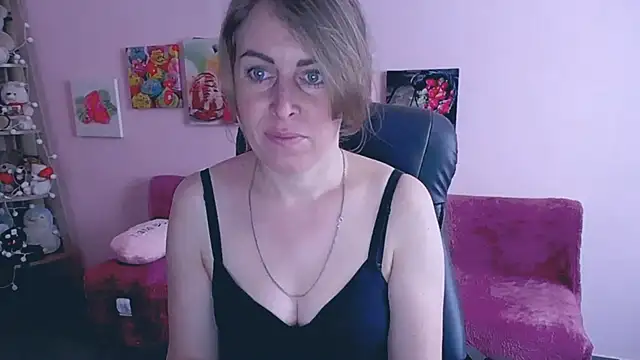 Snapshot of Hot_Milady chatting on 03.13.25 Hot Milady online show from 03.13.25