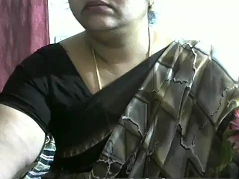 Snapshot of Naughty_Nityaa chatting on 01.09.25 Naughty Nityaa online show from 01.09.25