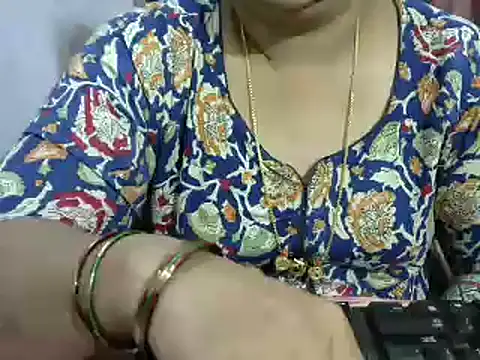 Snapshot of Naughty_Nityaa chatting on 01.19.25 Naughty Nityaa online show from 01.19.25