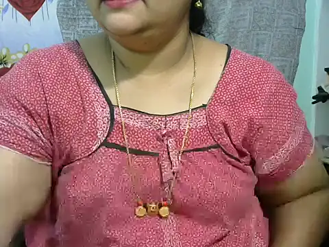 Snapshot of Naughty_Nityaa chatting on 03.09.25 Naughty Nityaa online show from 03.09.25