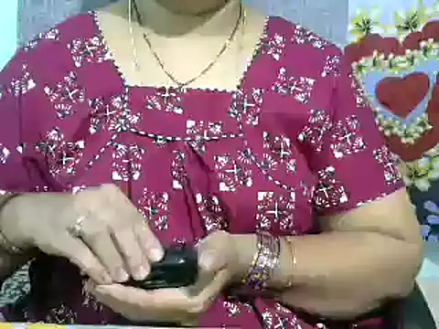 Snapshot of Naughty_Nityaa chatting on 03.20.25 Naughty Nityaa online show from 03.20.25