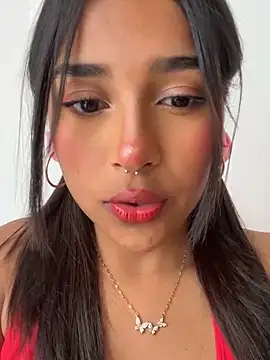 Snapshot of Mariangel_11 chatting on 01.04.25 Mariangel 11 online show from 01.04.25