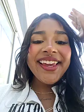 Snapshot of Mariangel_11 chatting on 09.25.25 Mariangel 11 online show from 09.25.25