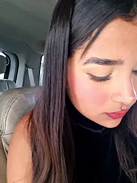 Snapshot of Mariangel_11 chatting on 10.29.25 Mariangel 11 online show from 10.29.25