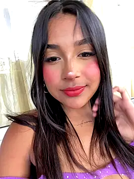 Snapshot of Mariangel_11 chatting on 12.16.25 Mariangel 11 online show from 12.16.25