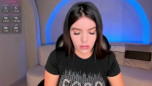 ValeriaRoldanX online show from 02.23.26