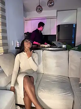 tiana nave online show from 04.06.26