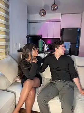 tiana nave online show from 04.08.26