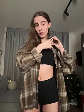 HellPeach online show from 01.23.25