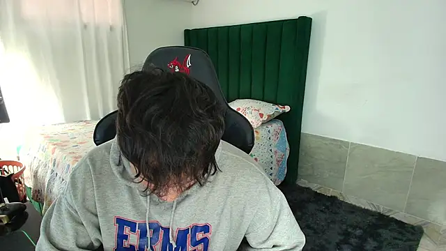 man dur07 online show from 03.14.26