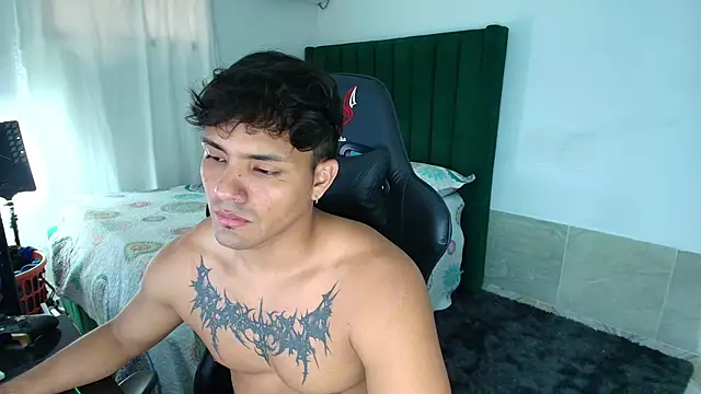 man dur07 online show from 03.17.26