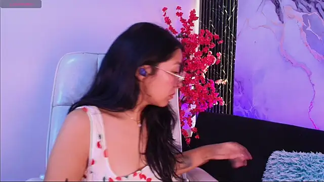 Valery wang online show from 04.07.26