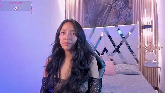 Valery wang online show from 04.14.26