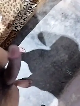 estuker22 online show from 10.02.25