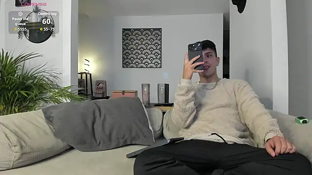 Snapshot of Ryan_Clark_ chatting on 06.04.26 Ryan Clark online show from 06.04.26
