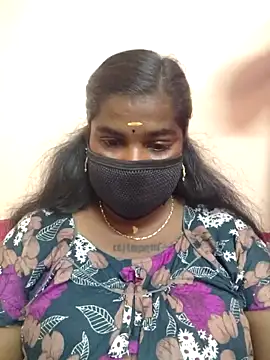Snapshot of sulekha-mallu chatting on 10.31.25 sulekha-mallu online show from 10.31.25