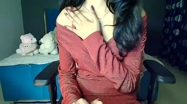 Snapshot of CUTE_princess_143 chatting on 01.31.25 CUTE princess 143 online show from 01.31.25