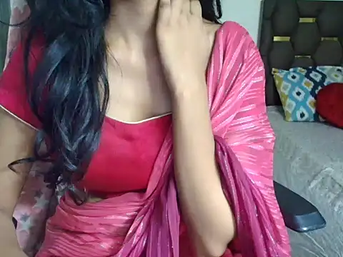 Snapshot of CUTE_princess_143 chatting on 09.11.25 CUTE princess 143 online show from 09.11.25