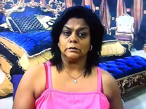 Snapshot of indianCherryPie chatting on 11.12.25 indianCherryPie online show from 11.12.25