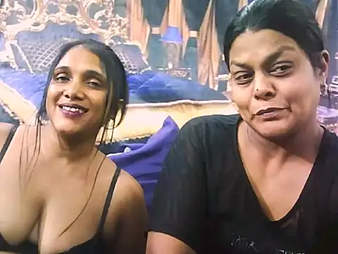 Snapshot of indianCherryPie chatting on 12.02.25 indianCherryPie online show from 12.02.25