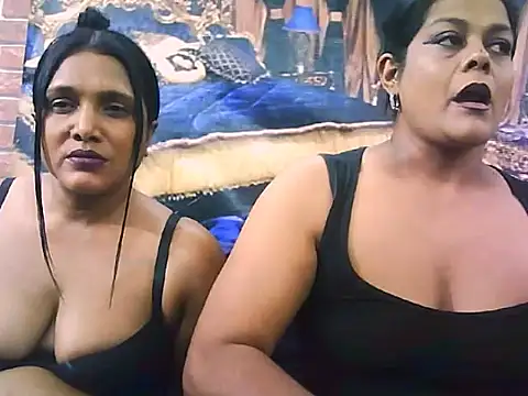 Snapshot of indianCherryPie chatting on 12.02.25 indianCherryPie online show from 12.02.25