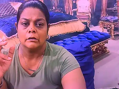 Snapshot of indianCherryPie chatting on 03.02.26 indianCherryPie online show from 03.02.26