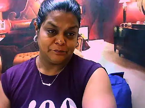 Snapshot of indianCherryPie chatting on 03.30.26 indianCherryPie online show from 03.30.26