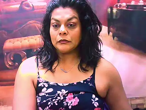 Snapshot of indianCherryPie chatting on 06.17.26 indianCherryPie online show from 06.17.26