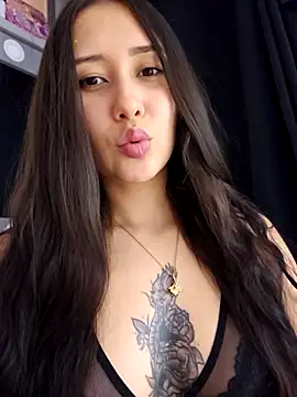 Snapshot of Selena_blake chatting on 11.21.25 Selena blake online show from 11.21.25