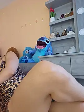 Snapshot of Selena_blake chatting on 02.02.26 Selena blake online show from 02.02.26