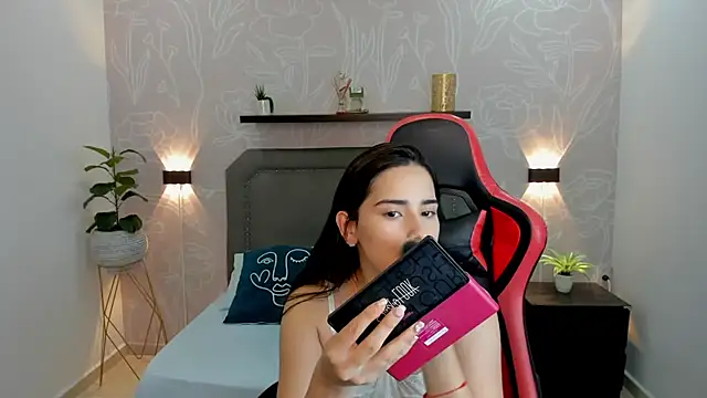 angelica dymond online show from 03.18.25