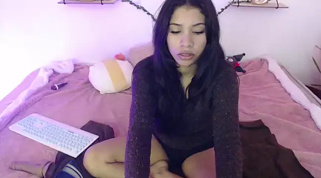 AmberJeong online show from 12.24.24