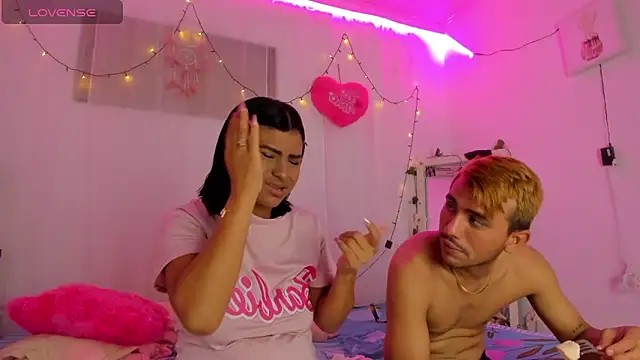 catalina and roger online show from 03.14.25