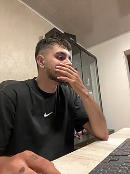 Amadeo Wild online show from 09.22.25