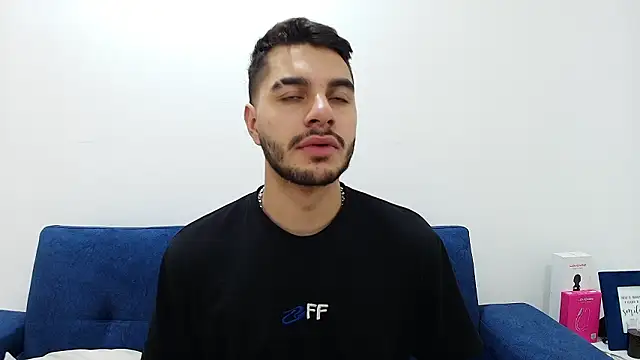 Amadeo Wild online show from 02.07.26