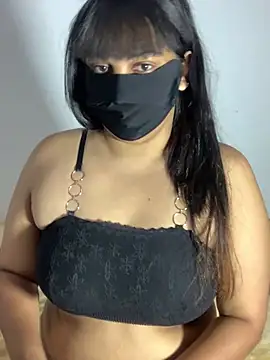 Jeroliee viyana online show from 07.05.26