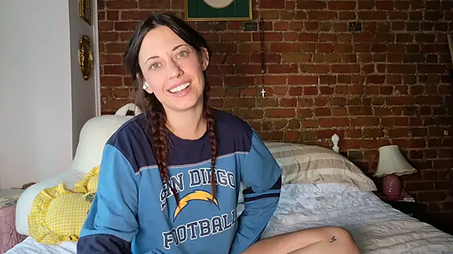 MaeDaybaby online show from 09.21.25