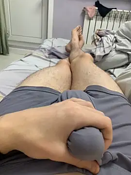 Snapshot of Alex17am chatting on 11.26.25 Alex17am online show from 11.26.25