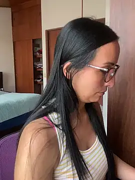 yaralyminjo2 online show from 03.04.25